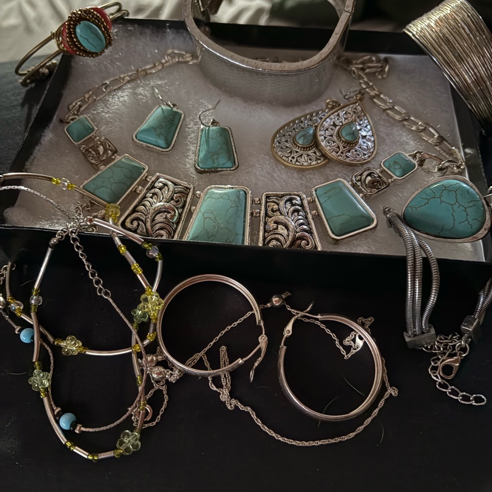 Turquoise and Silver Jewelry Set